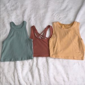 3 crop-tops